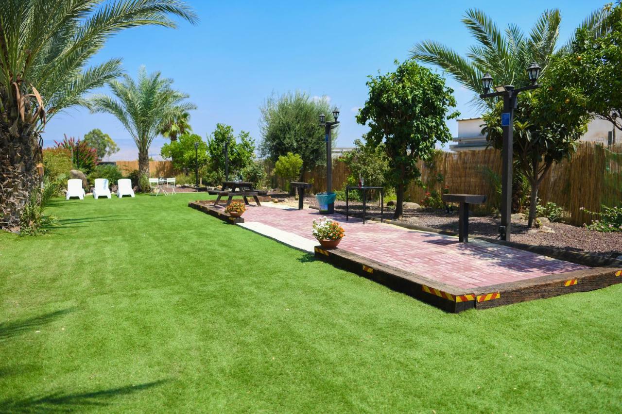 Magical In The Galilee Motel Qiryat Shemona Exterior photo